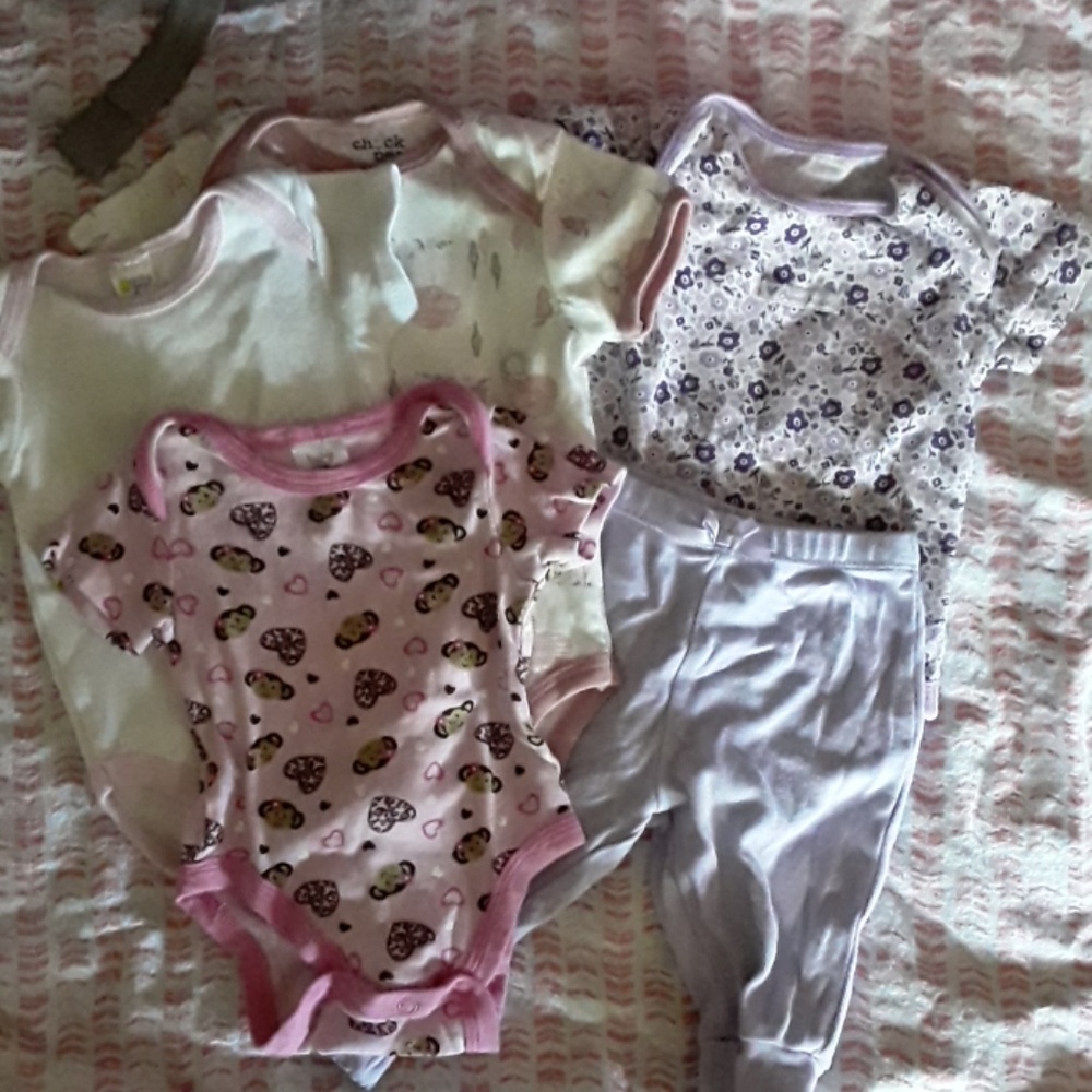 0-3 mos baby girl bundle